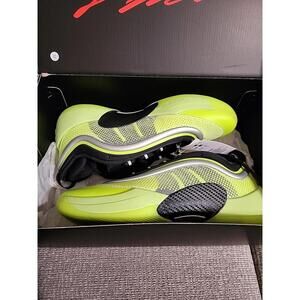 Adidas D.O.N. Issue 6 Lightstrike Pro Neon Yellow Colorway Men's Size 10. NIB